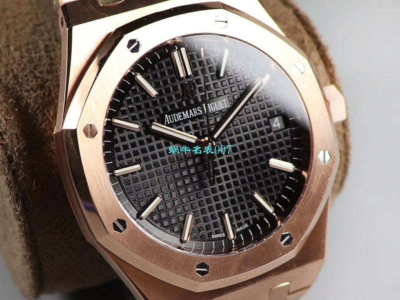 【OM Factory Audemars Piguet复刻高仿表】Audemars Piguet 皇家橡树系列15500OR.OO.1220OR.01，15500OR.OO.D002CR.01 wrist watch  / AP181