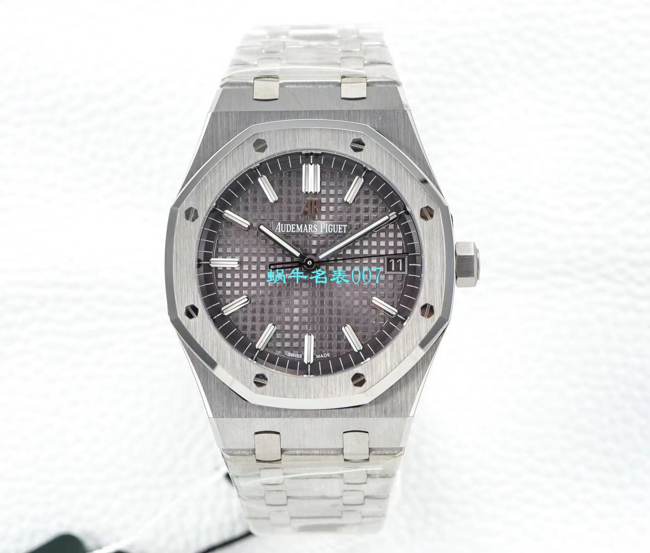 【OM Factory 复刻高仿表】Audemars Piguet 皇家橡树系列15500ST.OO.1220ST.01，15500ST.OO.1220ST.02，15500ST.OO.1220ST.03 wrist watch  / AP180