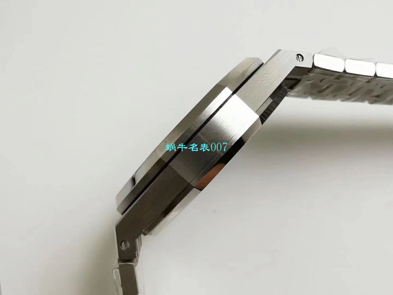 【OM Factory 复刻高仿表】Audemars Piguet 皇家橡树系列15500ST.OO.1220ST.01，15500ST.OO.1220ST.02，15500ST.OO.1220ST.03 wrist watch  / AP180