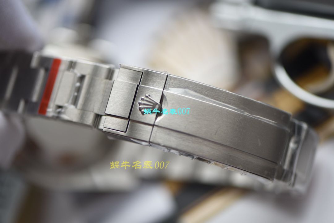 【 Video analysis N Factory  Submariner  Submariner V10升​级版本手表】 Rolex  Submariner 型高仿116610LV-97200，116610LN-97200黑 Submariner  wrist watch  / R390