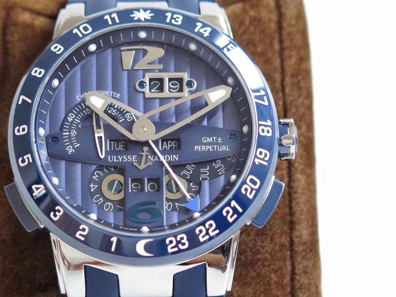 【 Video analysis TWA Factory Ulysse Nardin复刻高仿表】 Ulysse Nardin 表复杂功能系列320-00/BQ wrist watch  / YD016