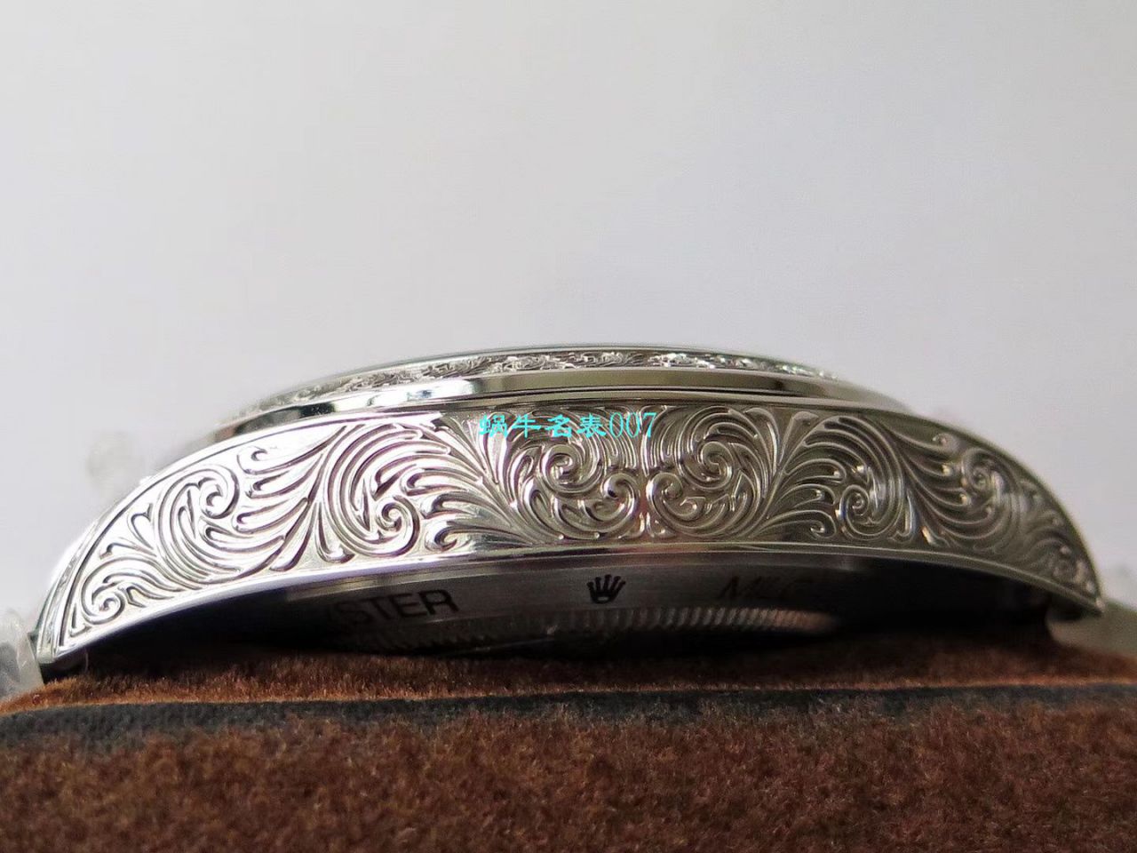 DJ创新之作，以 Rolex Milgauss为雏形配合业内最顶尖的篆刻手艺，ROLEX Milgauss雕花纹身 wrist watch  / R501