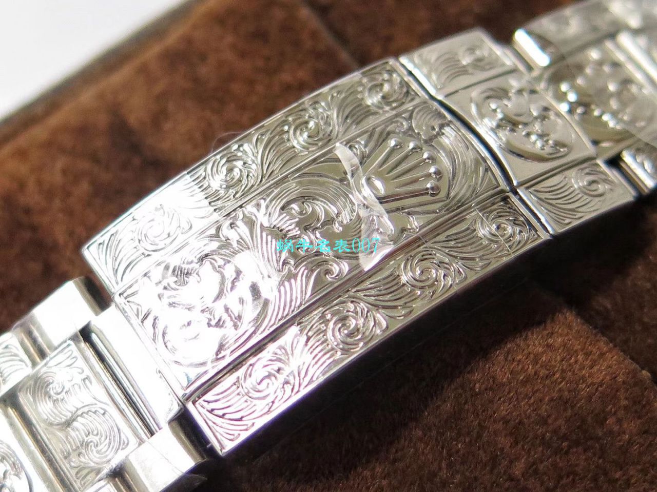 DJ创新之作，以 Rolex Milgauss为雏形配合业内最顶尖的篆刻手艺，ROLEX Milgauss雕花纹身 wrist watch  / R501