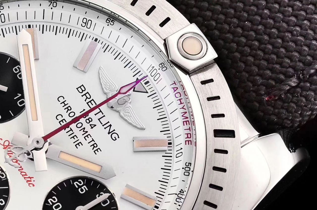 【GF Factory  top 复刻熊猫眼手表】 Breitling 机械计时高仿AB01154G.G786.101W.A20D.1，AB01154G.BD13.101W.A20D.1 wrist watch  / BL121