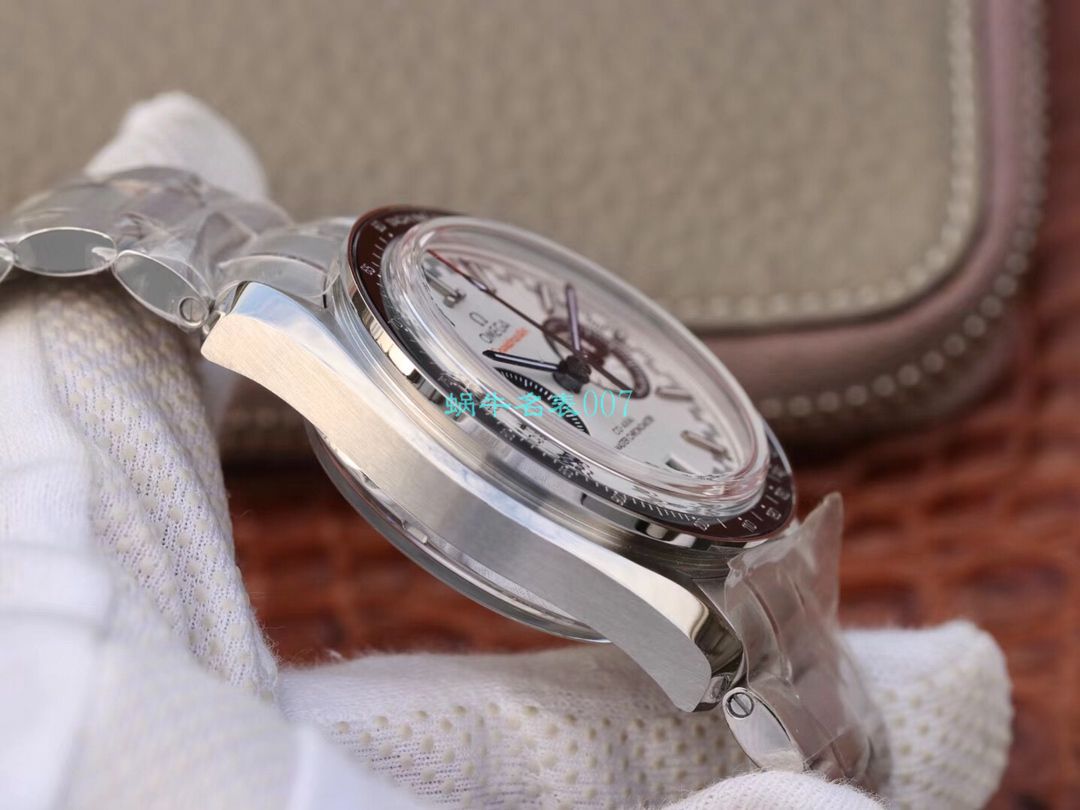 OM Factory OMEGA赛车计时码表【SPEEDMASTER】超霸复刻高仿手表329.30.44.51.01.002，329.33.44.51.01.001 wrist watch  / M633