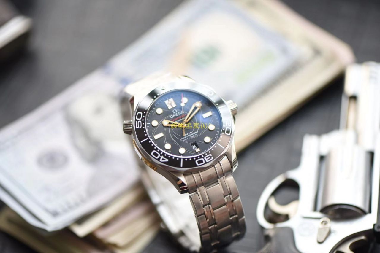 【VS Factory 最新詹姆斯邦德007限量版《女王密使》钢带款】OMEGA Seamaster 系列210.22.42.20.01.004 wrist watch  / M637