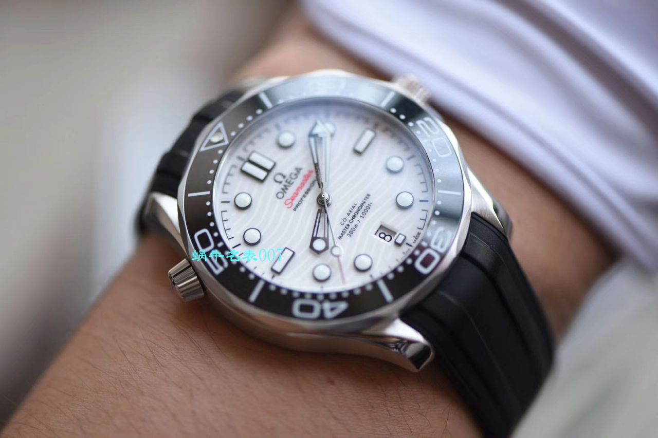 VS Factory OMEGA Seamaster  top 复刻高仿手表210.30.42.20.04.001 wrist watch  / M611