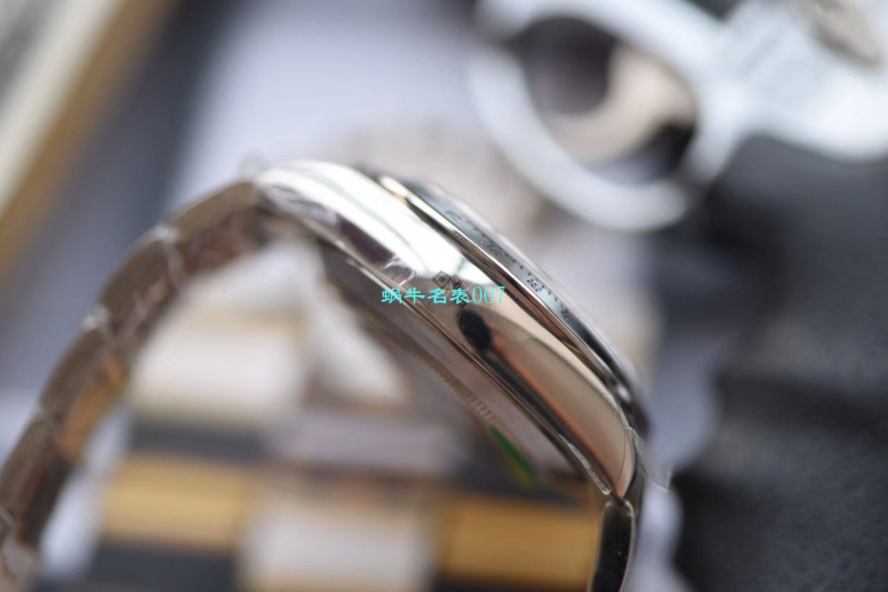 N Factory 特价， Rolex  Cosmograph Daytona  Ditongna 系列116509-78599 银色 wrist watch  / R272