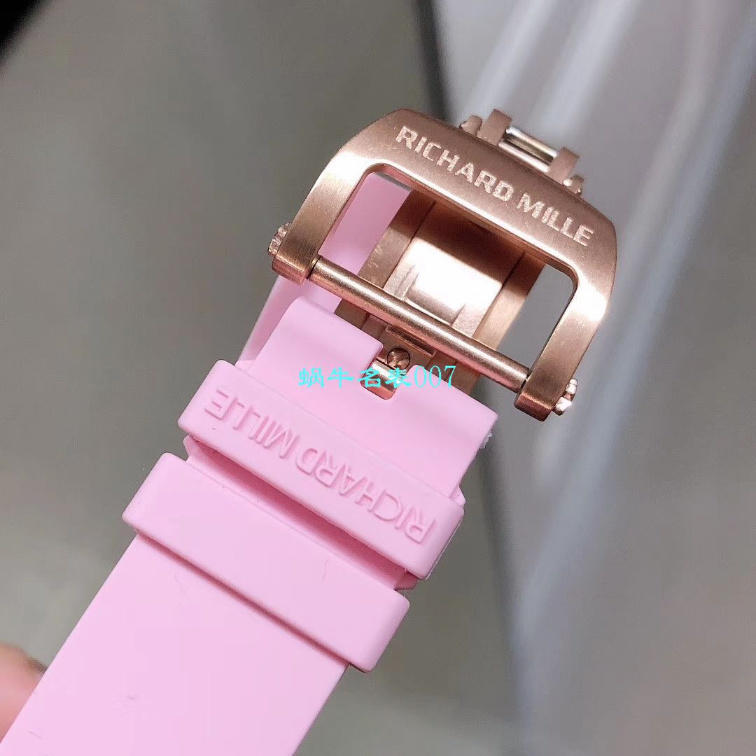  RICHARD MILLE 糖果棉花糖复刻女表！RM 07 bon bon系列最稀有的作品！ / RM-07