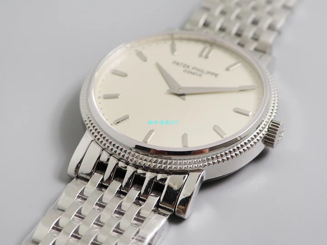 TW Factory  top 复刻高仿表 PATEK PHILIPPE 古典表系列5120J-00，5120G-001 wrist watch  / BD266
