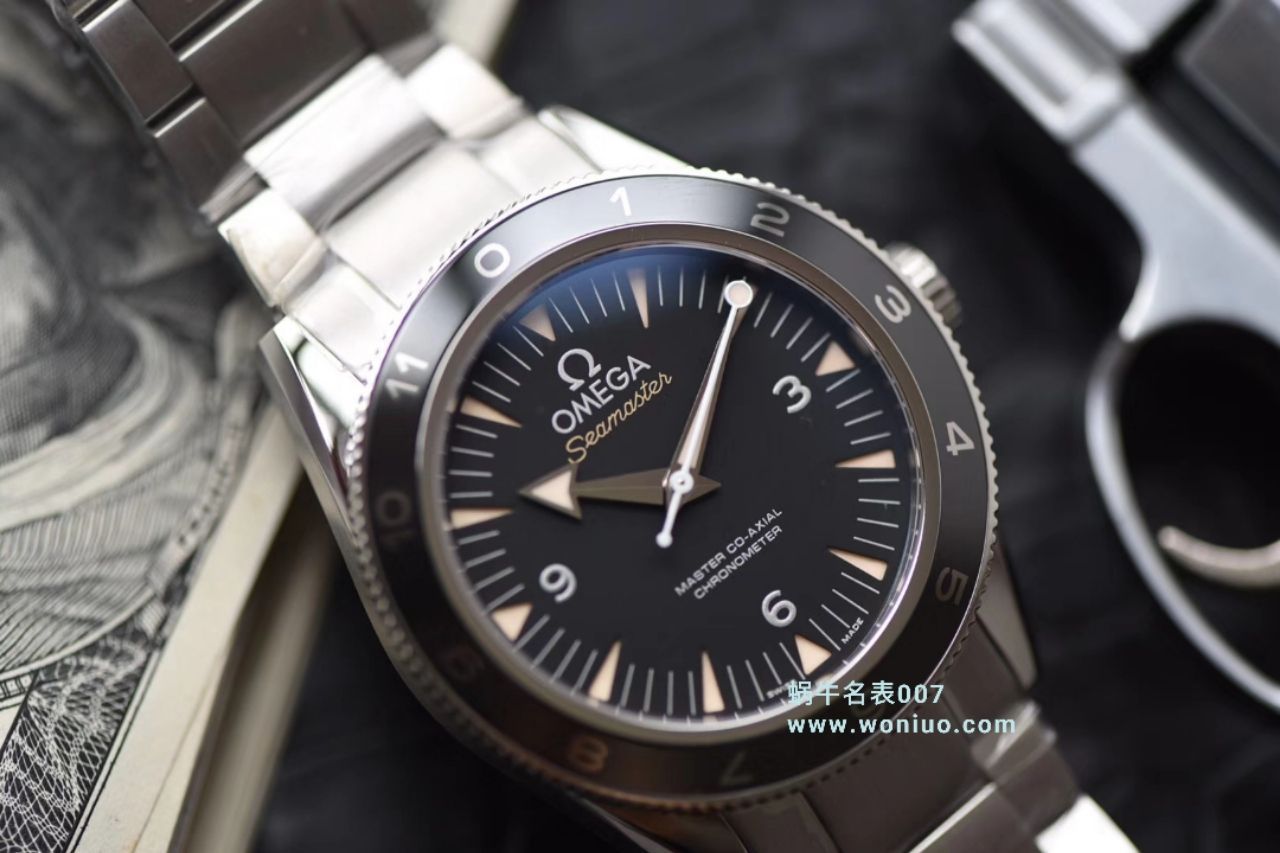  Video analysis VS Factory  top 复刻OMEGAOMEGA  Seamaster 300米233.32.41.21.01.001幽灵党 007限量版 wrist watch  / M011VS