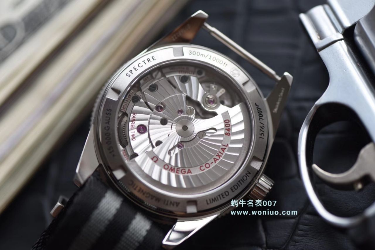  Video analysis VS Factory  top 复刻OMEGAOMEGA  Seamaster 300米233.32.41.21.01.001幽灵党 007限量版 wrist watch  / M011VS