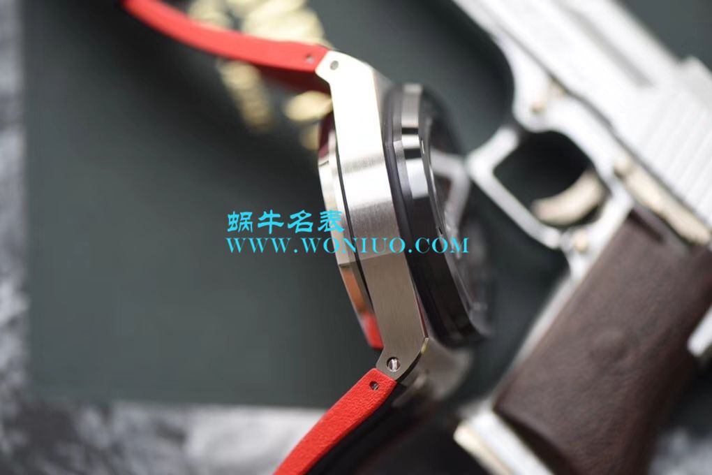 视频讲解JF Factory 哪个 Factory 的Audemars Piguet  Best  top 复刻高仿Audemars Piguet  Royal Oak Offshore 系列26470SO.OO.A002CA.01 wrist watch  / AP136JF