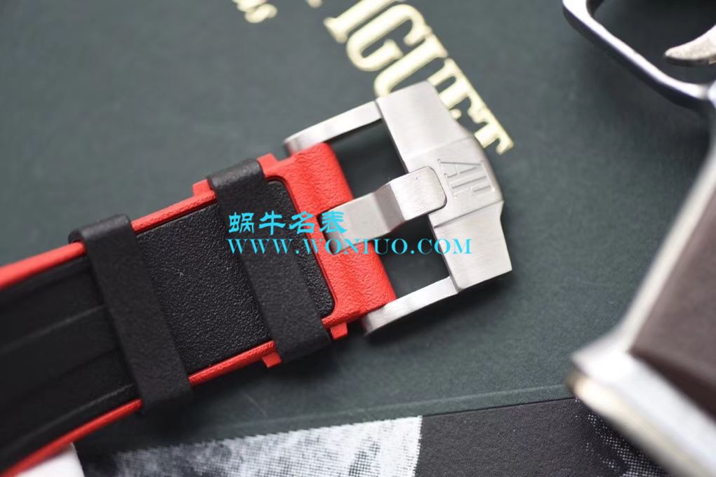 视频讲解JF Factory 哪个 Factory 的Audemars Piguet  Best  top 复刻高仿Audemars Piguet  Royal Oak Offshore 系列26470SO.OO.A002CA.01 wrist watch  / AP136JF