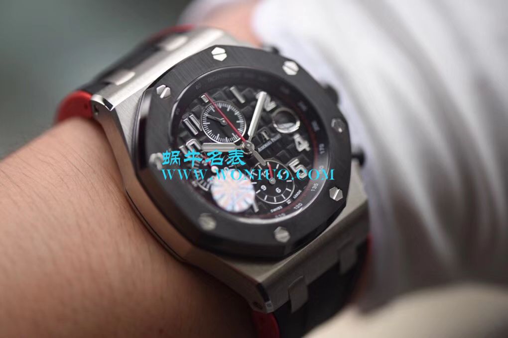 视频讲解JF Factory 哪个 Factory 的Audemars Piguet  Best  top 复刻高仿Audemars Piguet  Royal Oak Offshore 系列26470SO.OO.A002CA.01 wrist watch  / AP136JF