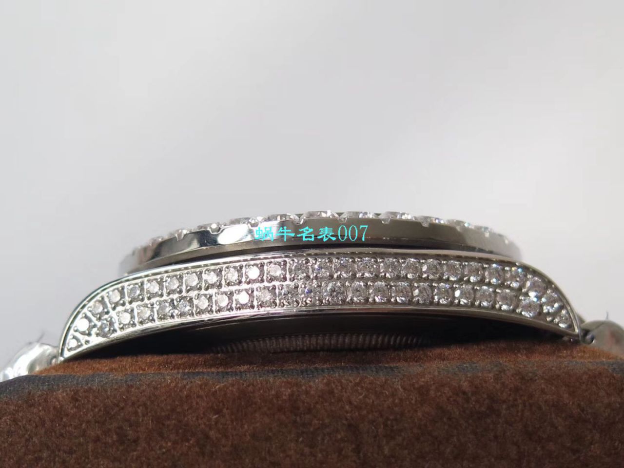 TW Factory 超A高仿 Rolex 帝皇版最豪Day date II系列 Day-Date 型密镶钻特别款 wrist watch  / R355