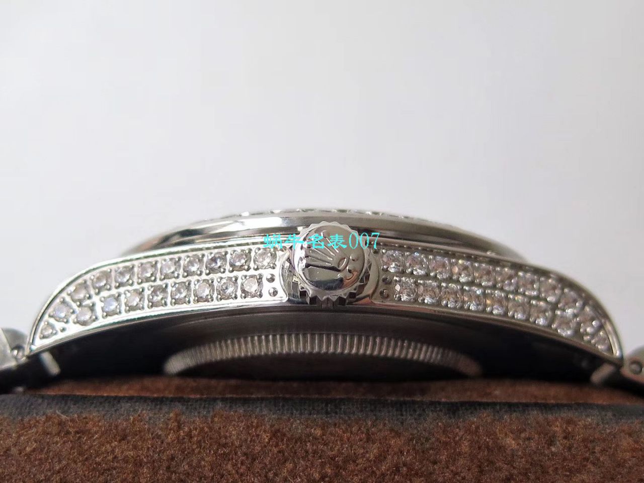 TW Factory 超A高仿 Rolex 帝皇版最豪Day date II系列 Day-Date 型密镶钻特别款 wrist watch  / R355