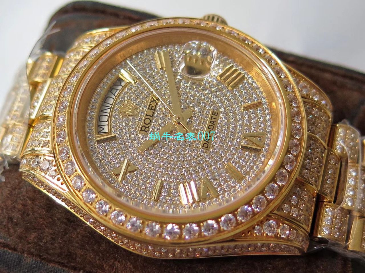TW Factory 超A高仿 Rolex 帝皇版最豪Day date II系列 Day-Date 型密镶钻特别款 wrist watch  / R355