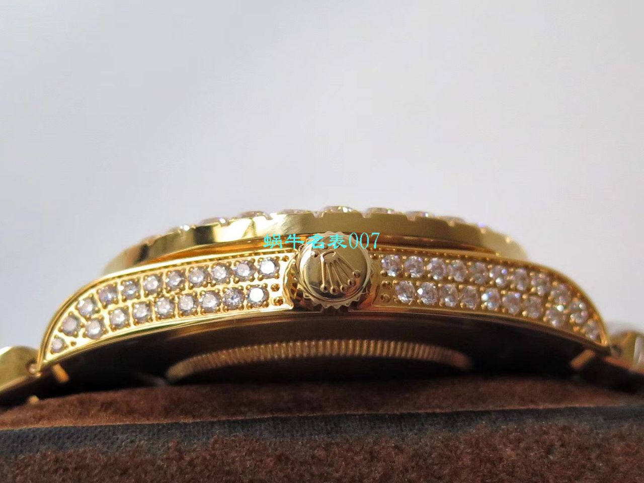 TW Factory 超A高仿 Rolex 帝皇版最豪Day date II系列 Day-Date 型密镶钻特别款 wrist watch  / R355