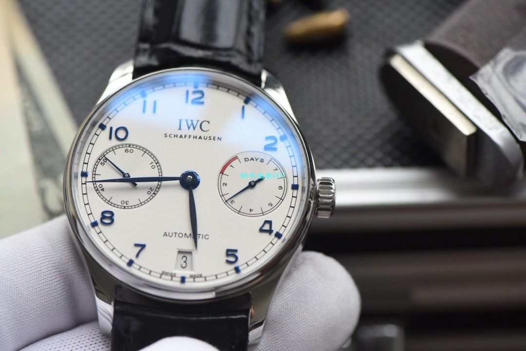  Video analysis ZF Factory  top 复刻高仿IWC IWC 葡七V5最高版本IW500705 wrist watch  / WG517