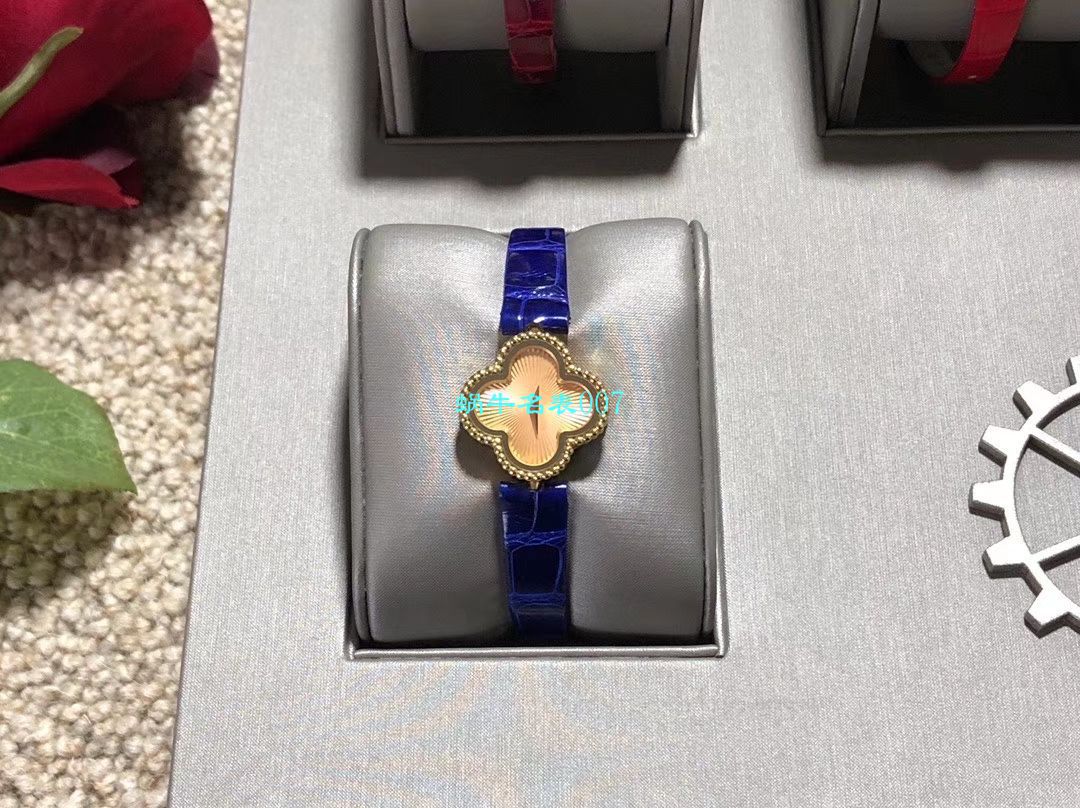 V&A Factory 2020年最新款高仿女表梵克雅宝ALHAMBRA系列VCARO8WT00,VCARO8SF00 wrist watch  / VCA09