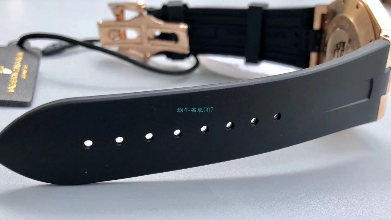 8F Factory 超A复刻高仿Vacheron Constantin   Overseas 系列47040/000R-9666 wrist watch  / JS211