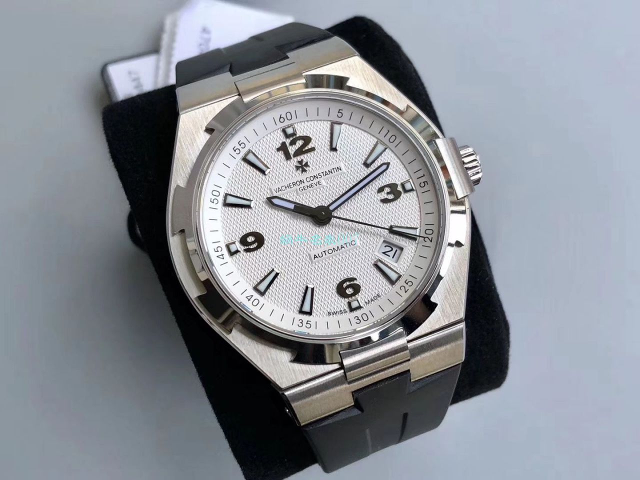 8F Factory 超A复刻高仿Vacheron Constantin   Overseas 系列47040/000R-9666 wrist watch  / JS211