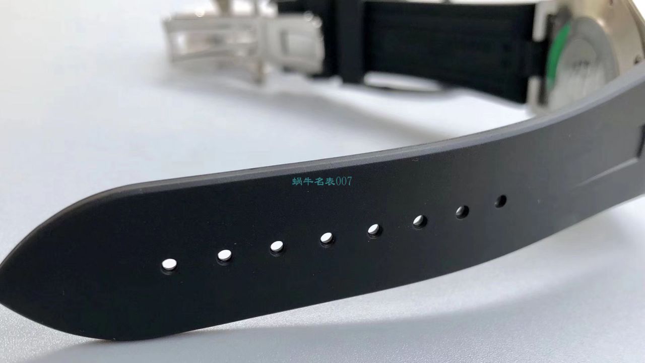 8F Factory 超A复刻高仿Vacheron Constantin   Overseas 系列47040/000R-9666 wrist watch  / JS211