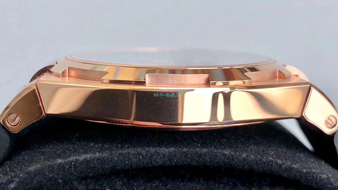 8F Factory 超A高仿Vacheron Constantin   Overseas 系列P47040/000A-9008 wrist watch  / JS212