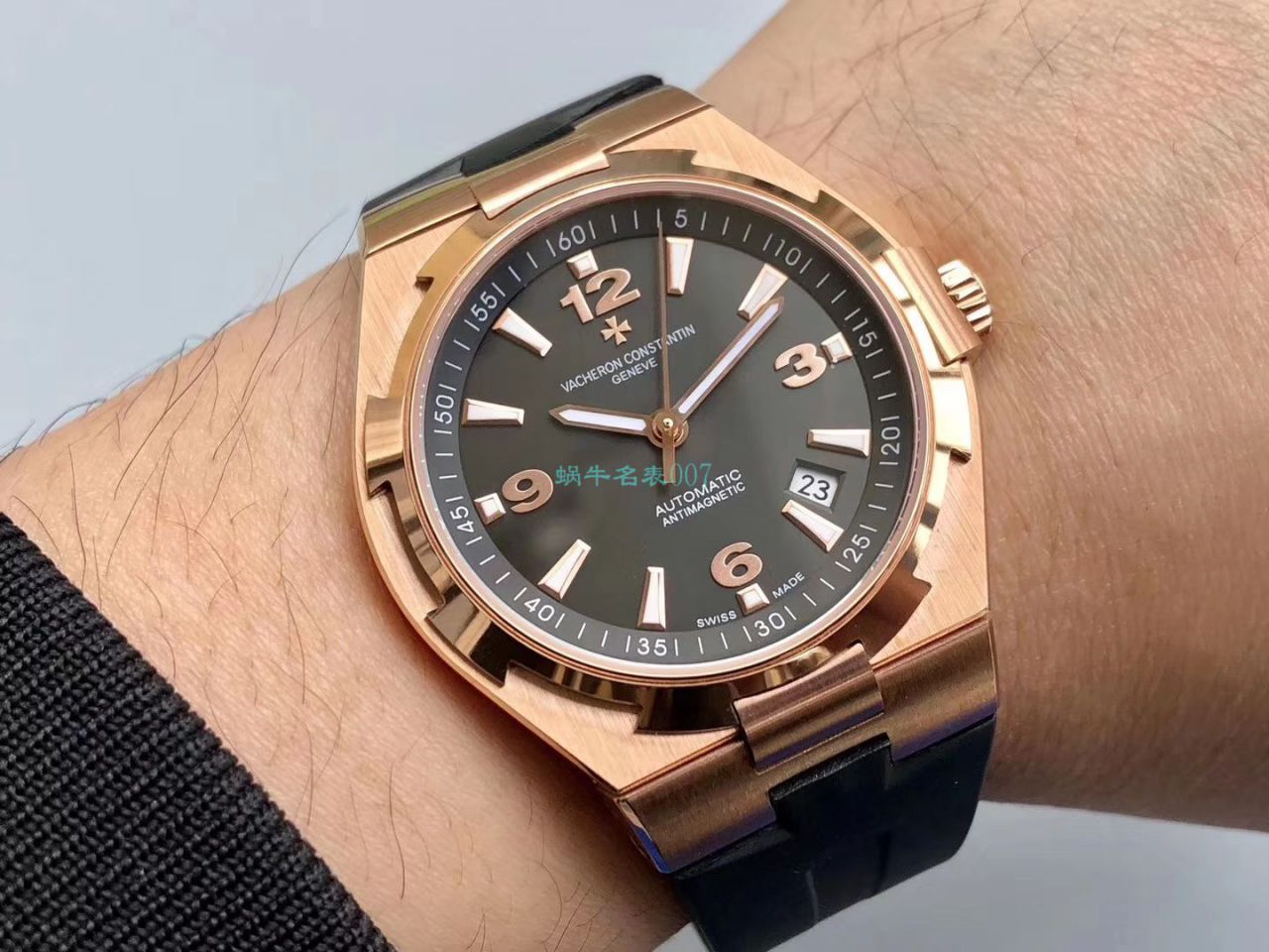 8F Factory 超A高仿Vacheron Constantin   Overseas 系列P47040/000A-9008 wrist watch  / JS212