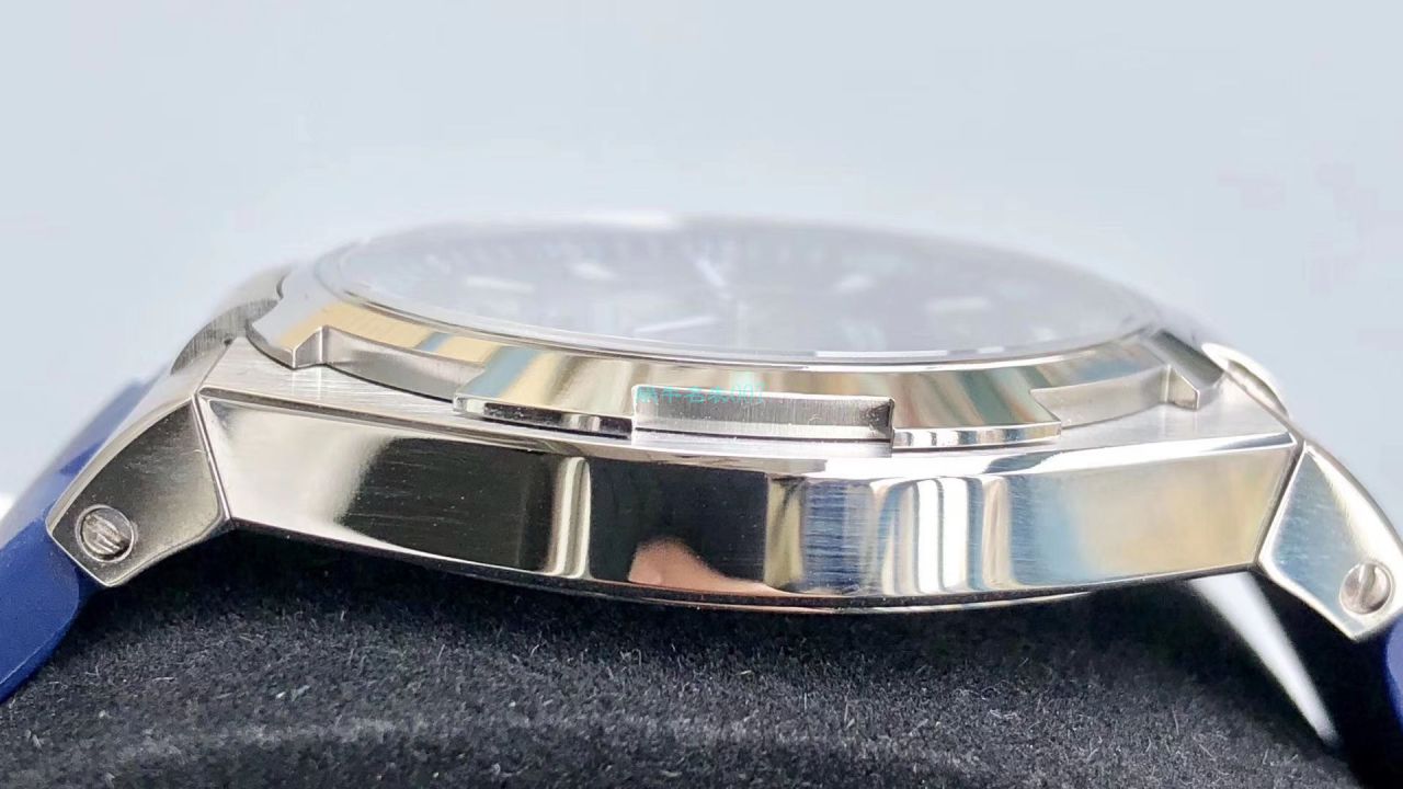 8F Factory 官网复刻高仿Vacheron Constantin   Overseas 系列47040/B01A-9093 wrist watch  / JS216