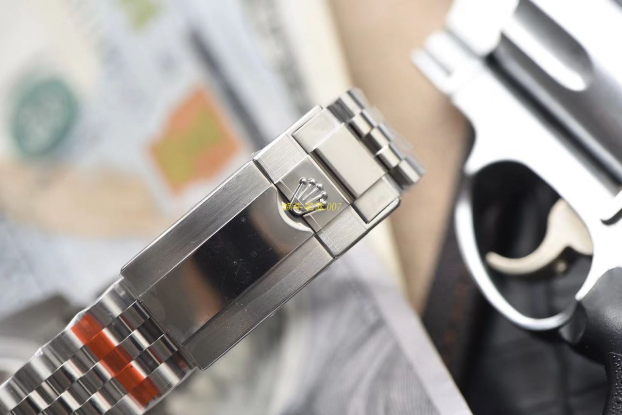 【NOOB Factory Rolex top 复刻高仿手表】 Rolex  GMT MASTER II系列126710BLRO-0001 wrist watch  / R378