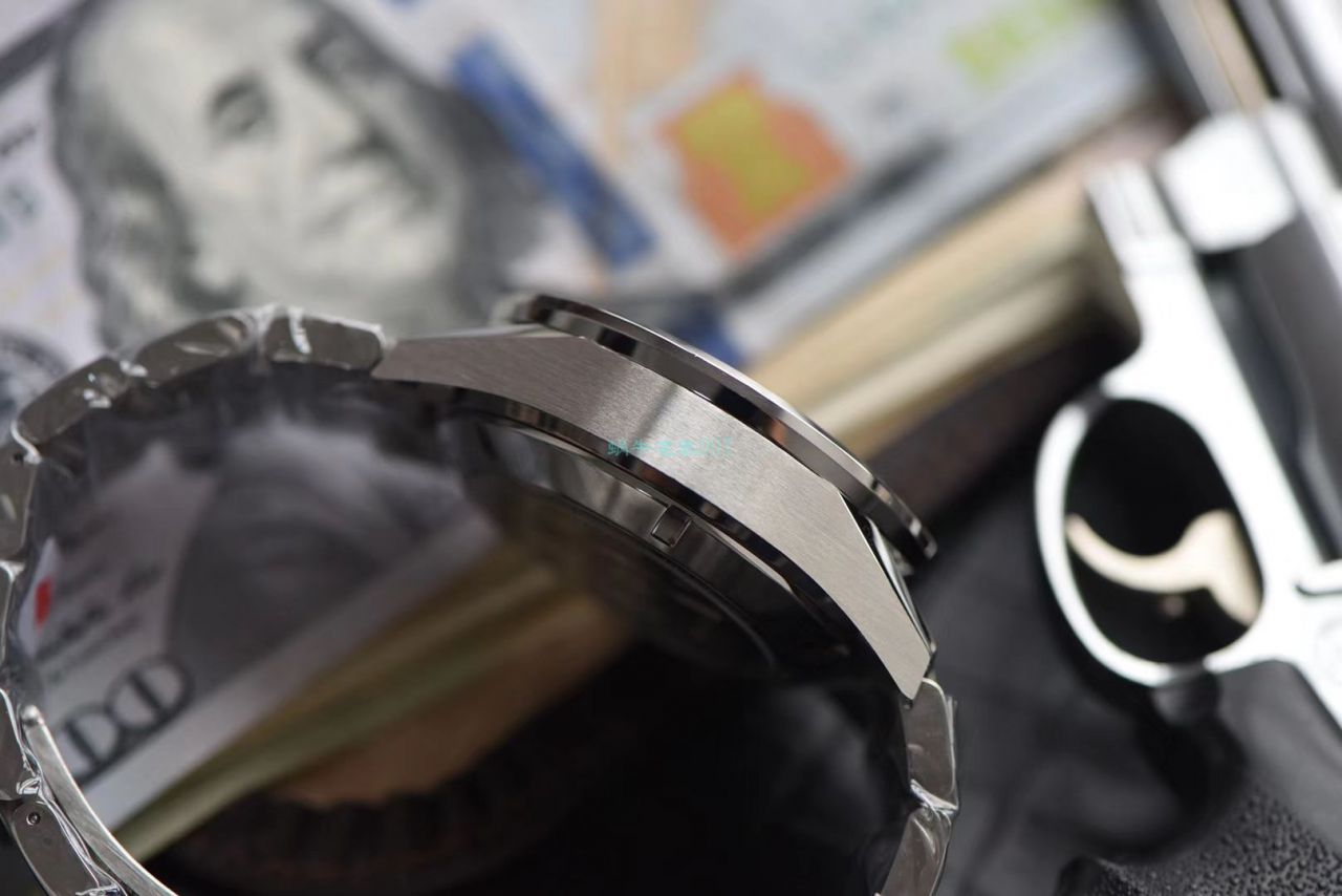 【V6一比一超A高仿手表】 TAG Heuer CALIBRE 16  Day-Date 自动计时码表系列CV2A10.BA0796、CV2A1S.FC6236 wrist watch  / TG058