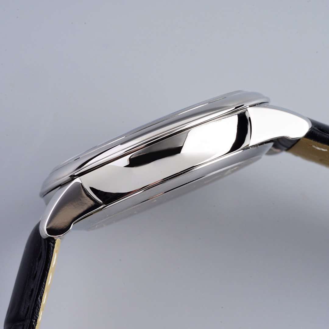 TWOMEGA碟飞一比一高仿复刻手表424.53.40.21.04.001 wrist watch  / M321