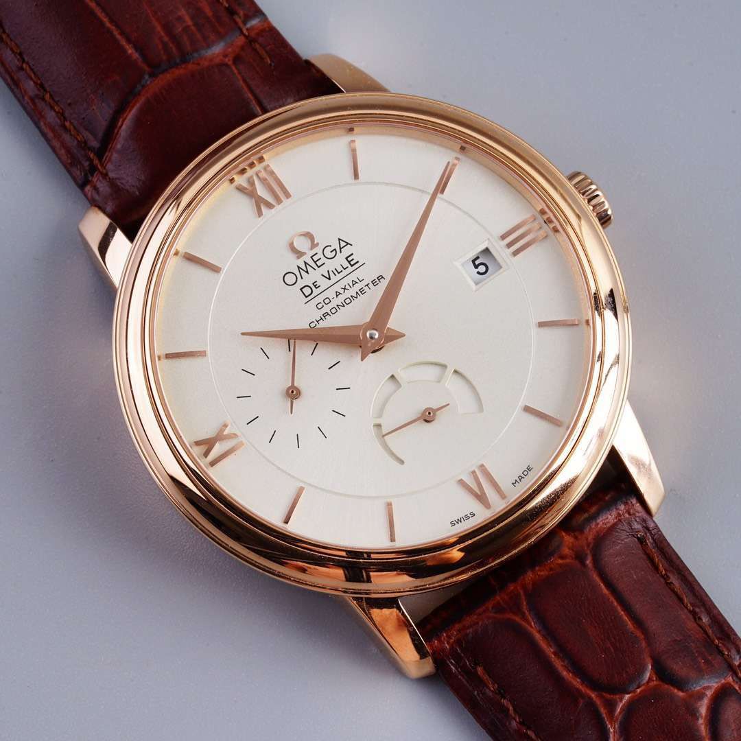 TWOMEGA碟飞一比一高仿复刻手表424.53.40.21.04.001 wrist watch  / M321