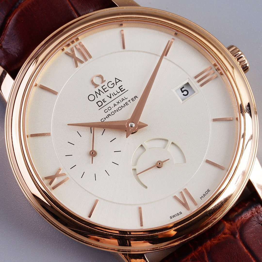 TWOMEGA碟飞一比一高仿复刻手表424.53.40.21.04.001 wrist watch  / M321