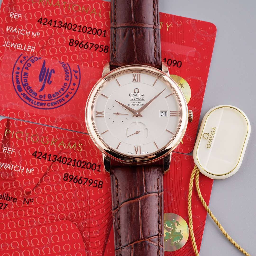 TWOMEGA碟飞一比一高仿复刻手表424.53.40.21.04.001 wrist watch  / M321