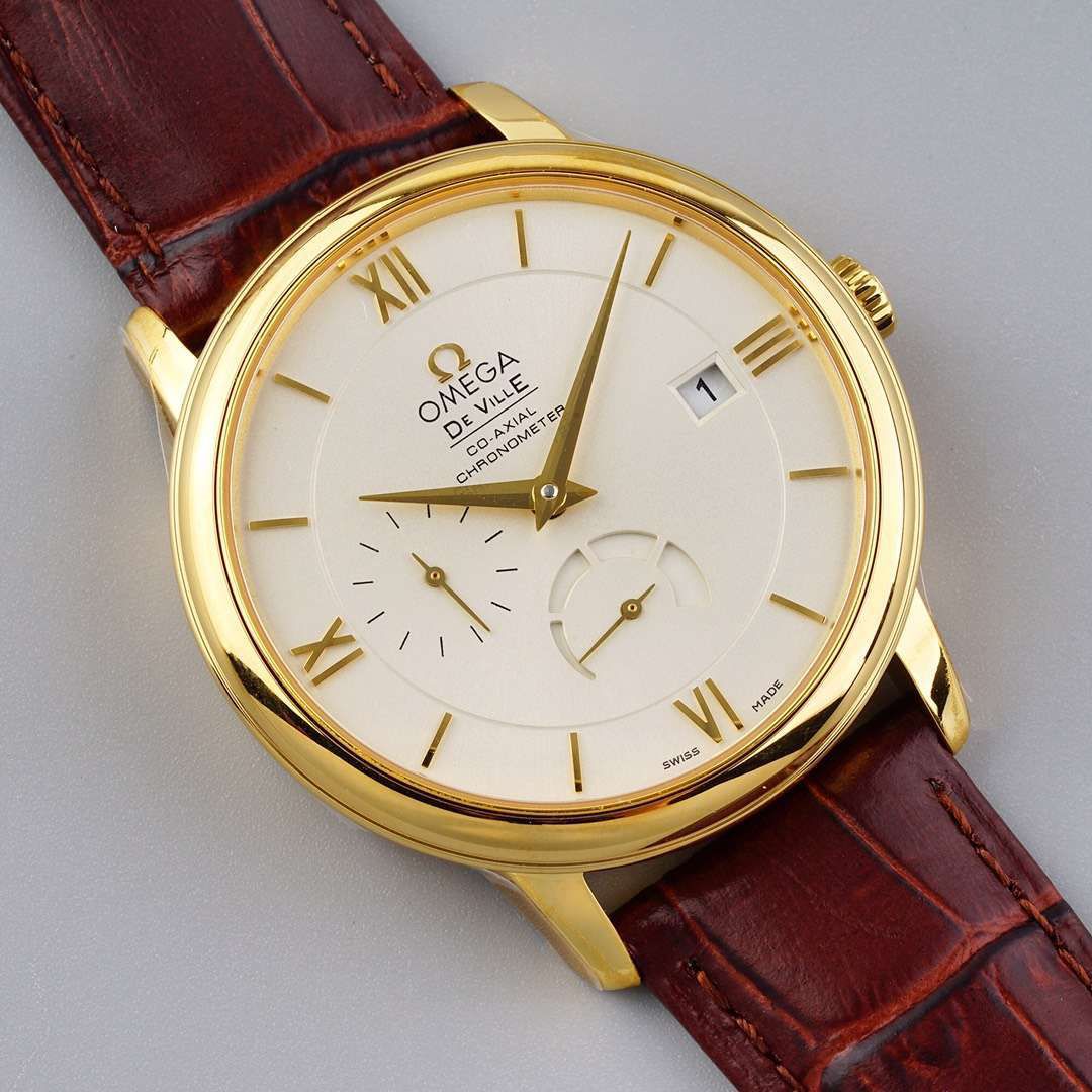 TWOMEGA碟飞一比一高仿复刻手表424.53.40.21.04.001 wrist watch  / M321