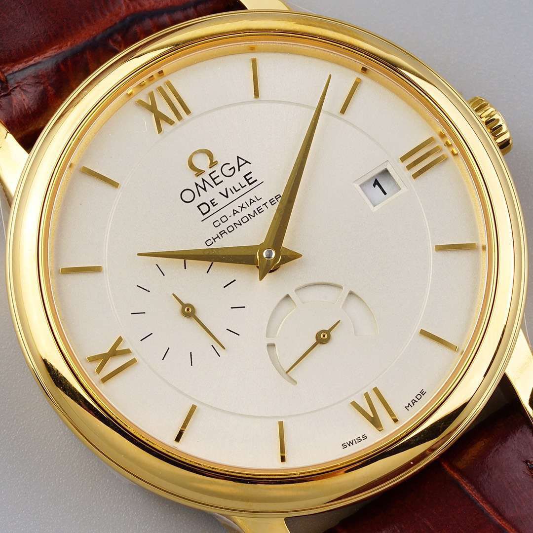 TWOMEGA碟飞一比一高仿复刻手表424.53.40.21.04.001 wrist watch  / M321