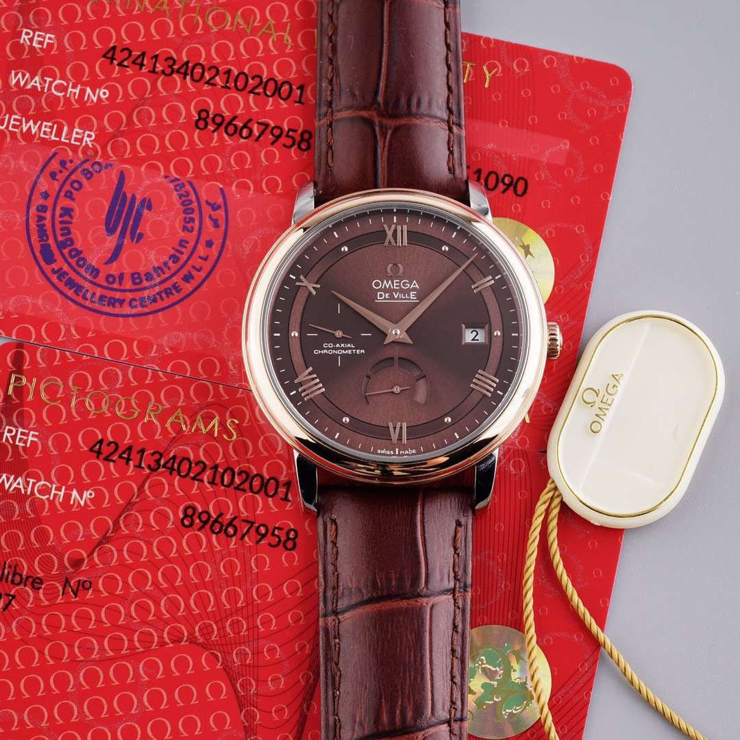 TWOMEGA碟飞一比一高仿复刻手表424.53.40.21.04.001 wrist watch  / M321