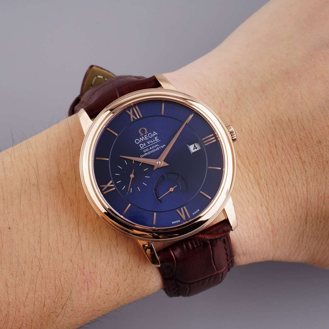 TWOMEGA碟飞一比一高仿复刻手表424.53.40.21.04.001 wrist watch  / M321