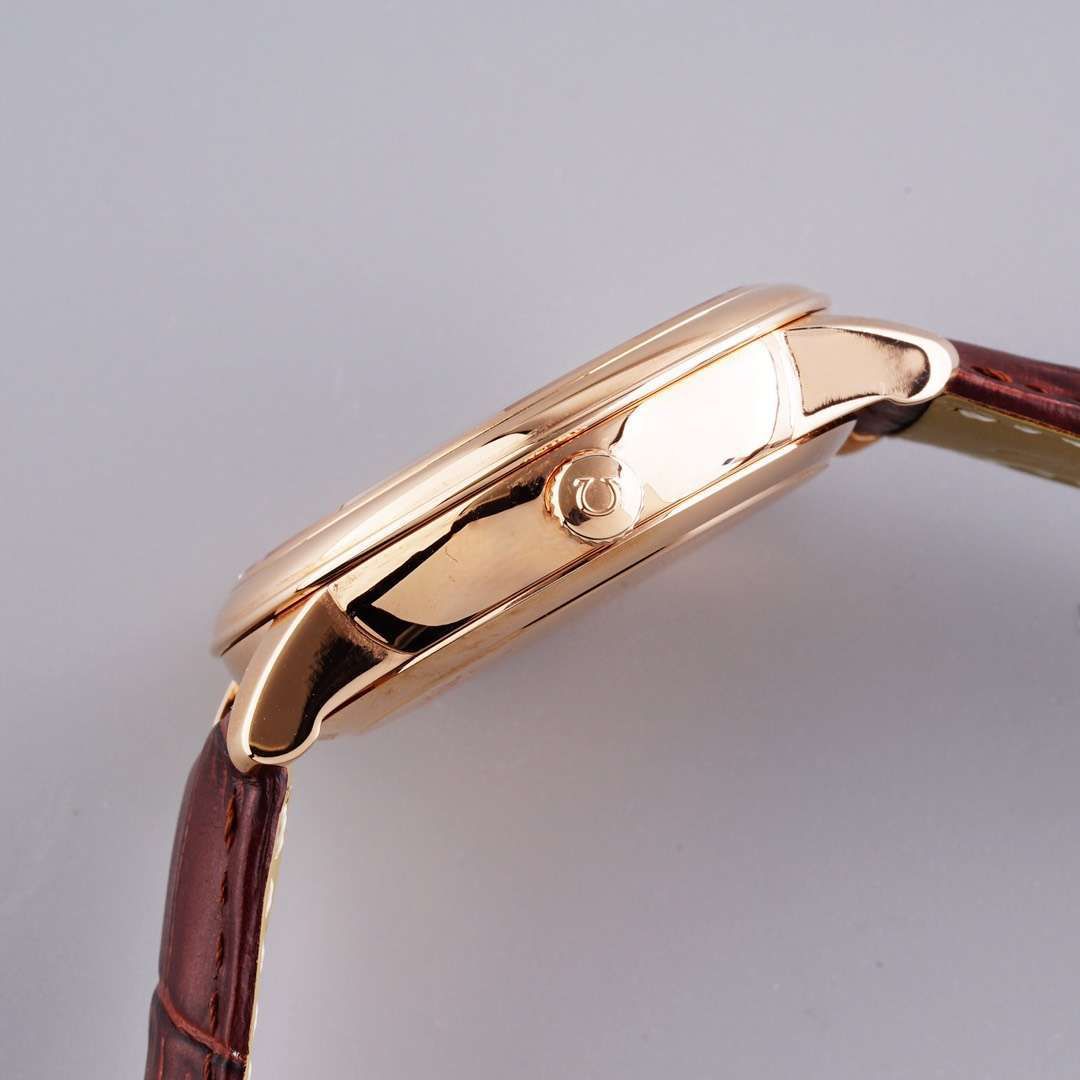 TWOMEGA碟飞一比一高仿复刻手表424.53.40.21.04.001 wrist watch  / M321