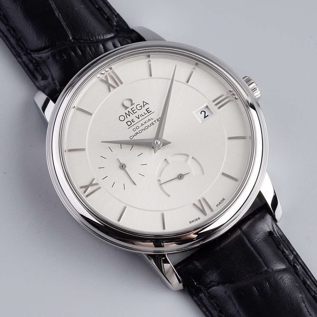 TWOMEGA碟飞一比一高仿复刻手表424.53.40.21.04.001 wrist watch  / M321