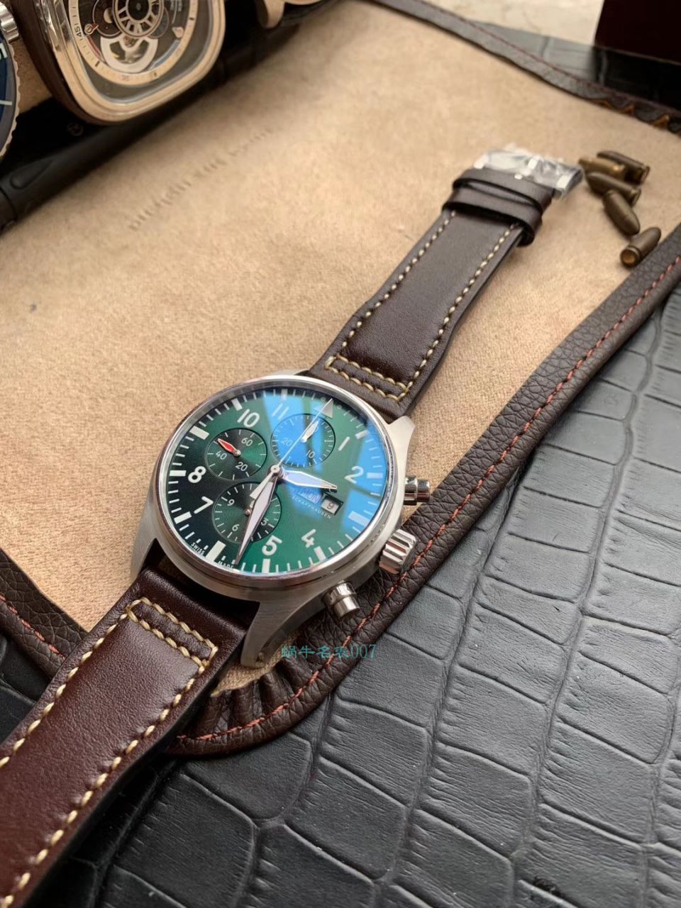 【视频测评新‎款首发‎！硬货！渠‎道出‎口订​单​！原单】IWC IWC 表飞行员系列IW377726 wrist watch  / WG511