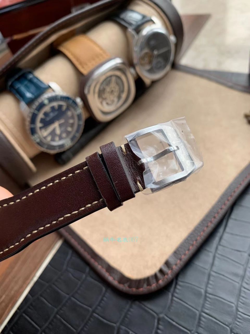 【视频测评新‎款首发‎！硬货！渠‎道出‎口订​单​！原单】IWC IWC 表飞行员系列IW377726 wrist watch  / WG511