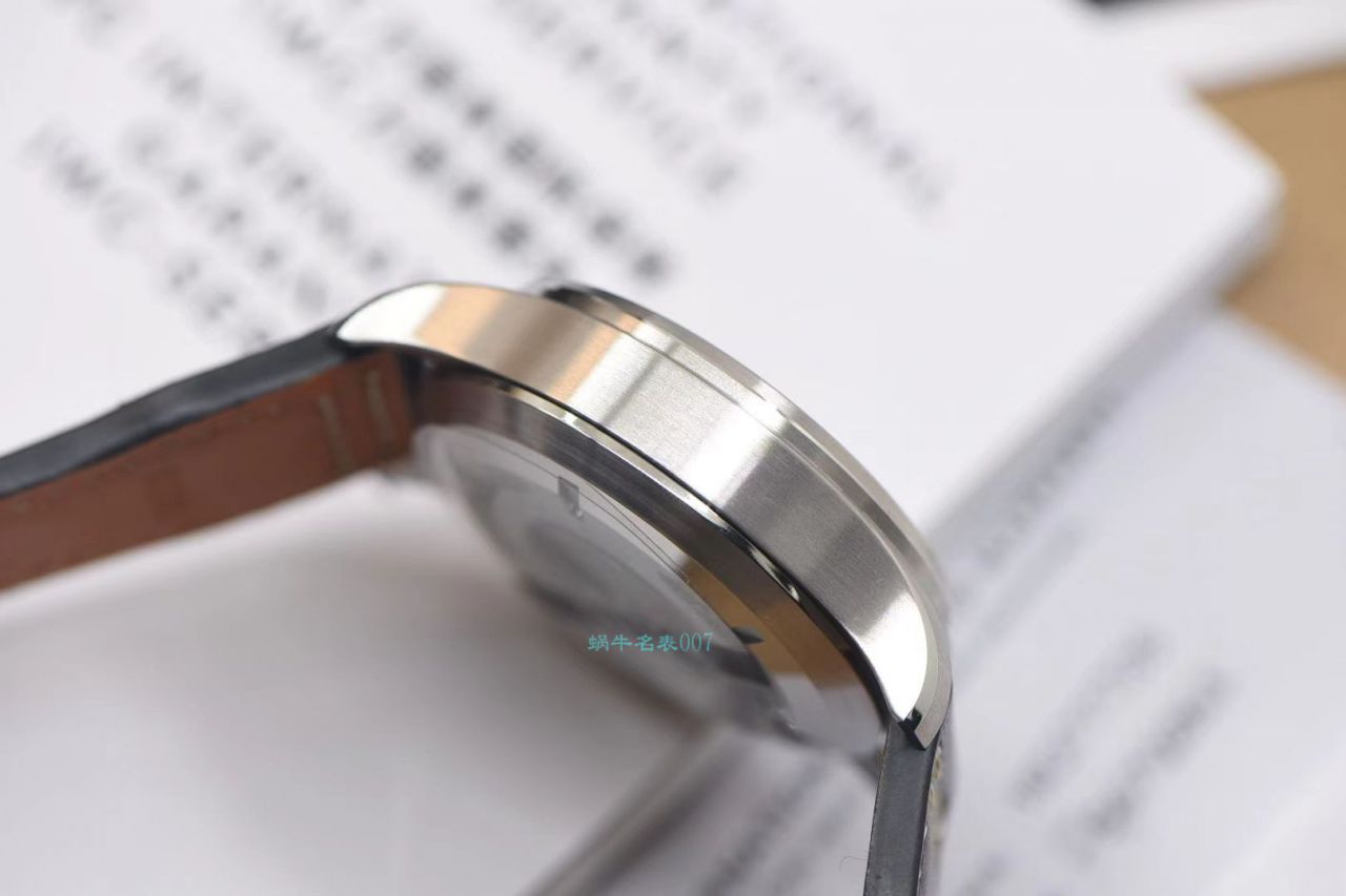 【视频测评新‎款首发‎！硬货！渠‎道出‎口订​单​！原单】IWC IWC 表飞行员系列IW377726 wrist watch  / WG511