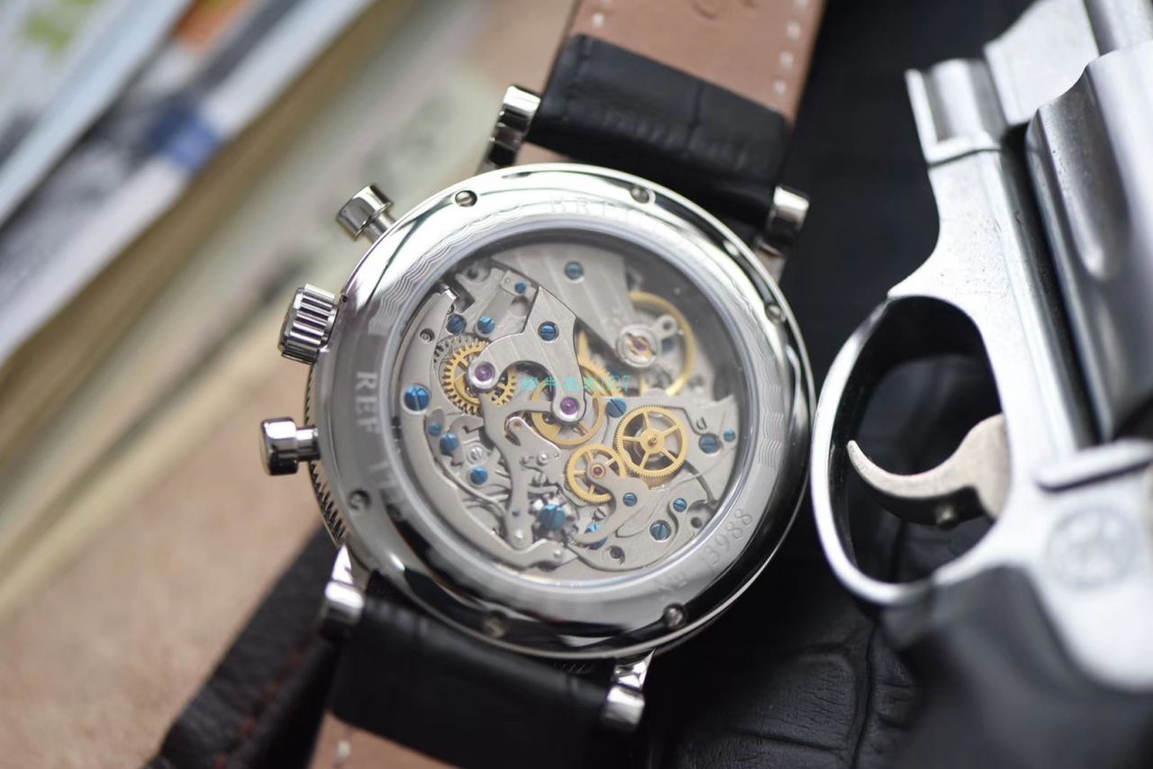  Video analysis  Breguet 经典复杂系列多功能月相 wrist watch  / BZ059