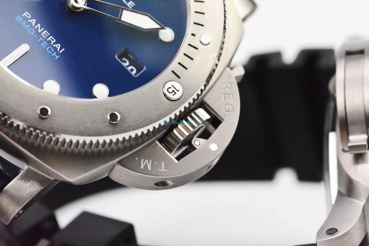 VS Factory  top 复刻高仿手表Panerai SUBMERSIBLE 潜行系列PAM00692 wrist watch  / VSPAM692