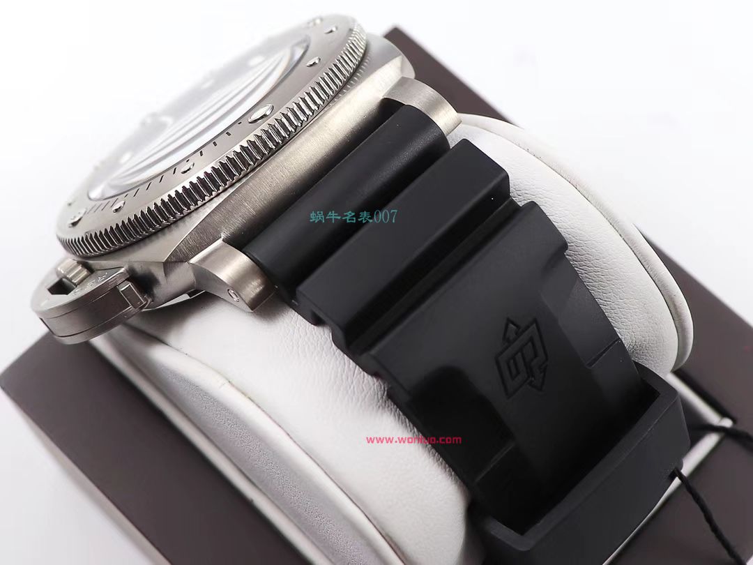 VS Factory  top 复刻高仿手表Panerai SUBMERSIBLE 潜行系列PAM00692 wrist watch  / VSPAM692