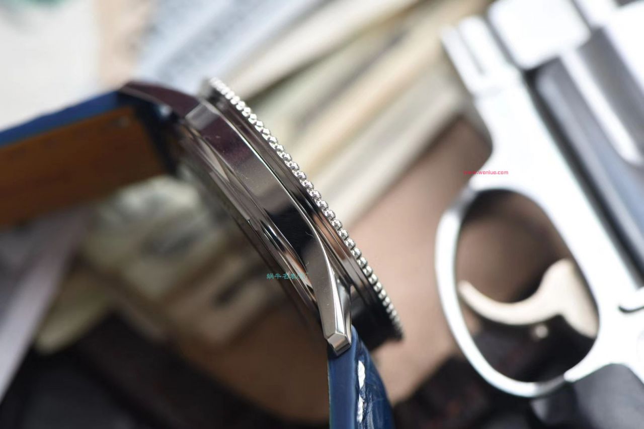 【 Video analysis  copy customized 瑞士 Movement 】 Breitling  top 复刻高仿手表航空计时41毫米系列A17326211C1P3 wrist watch  / BL156